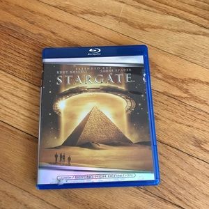 Blue Ray disc “Stargate.”